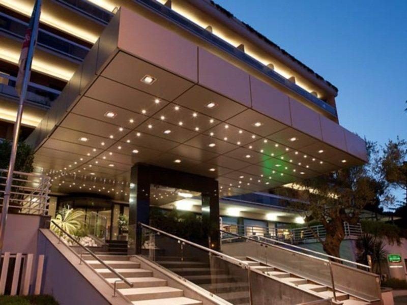 Courtyard By Marriott Rome Central Park Exterior foto